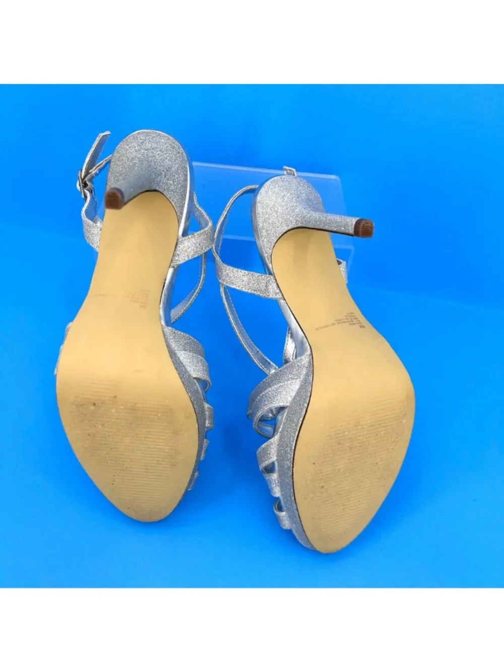 I. MILLER SILVER GLITTER HEELS - 8M